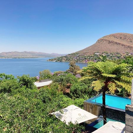 Mister C Bed & Breakfast Hartbeespoort Exterior photo