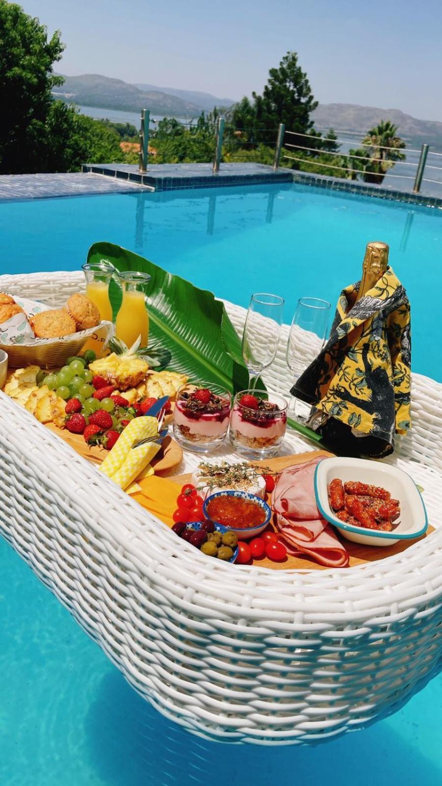 Mister C Bed & Breakfast Hartbeespoort Exterior photo
