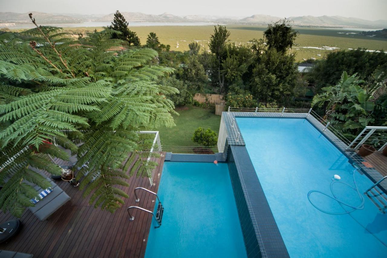 Mister C Bed & Breakfast Hartbeespoort Exterior photo